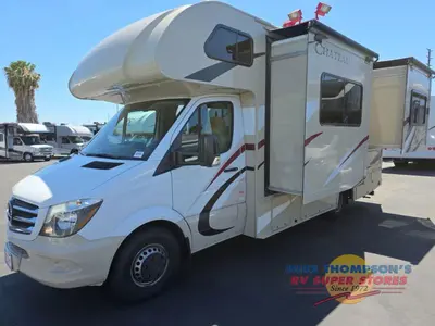 2019 Thor Motor Coach Chateau Sprinter photo 11