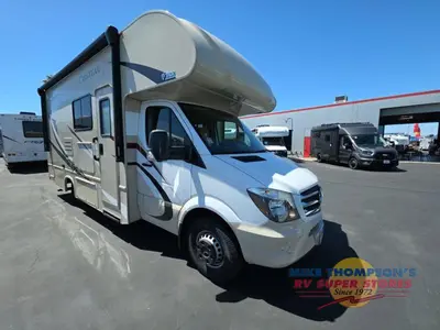 2019 Thor Motor Coach Chateau Sprinter photo 2