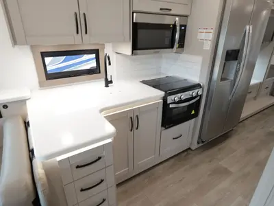 2027 Jayco Precept photo 8