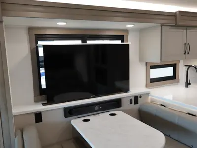 2027 Jayco Precept photo 7