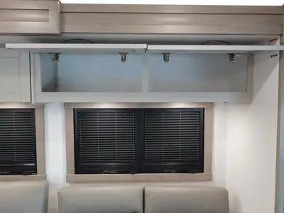 2027 Jayco Precept photo 16