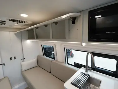2027 Thor Motor Coach Tranquility photo 12