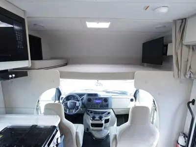 2027 Thor Motor Coach Chateau photo 4