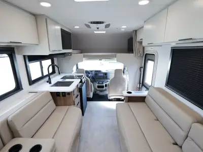 2027 Thor Motor Coach Chateau photo 3