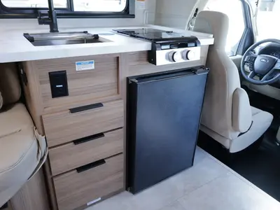 2027 Thor Motor Coach Chateau photo 11