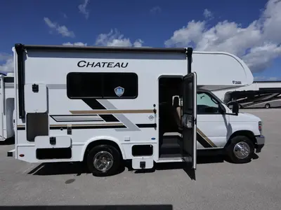 2027 Thor Motor Coach Chateau photo 21