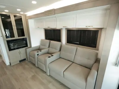 2027 Entegra Coach Vision XL photo 15