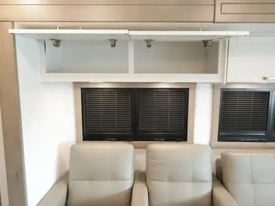 2027 Entegra Coach Vision XL photo 20