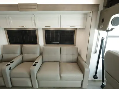 2027 Entegra Coach Vision XL photo 16