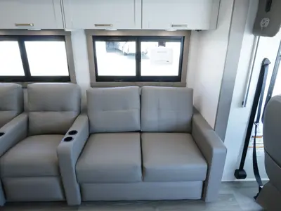 2027 Entegra Coach Vision XL photo 15