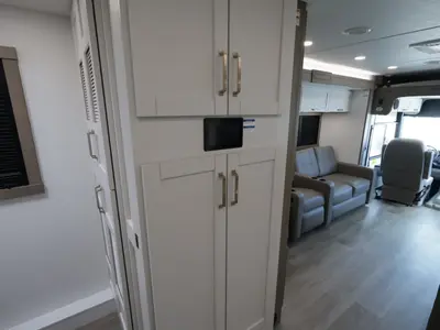2027 Entegra Coach Vision XL photo 23