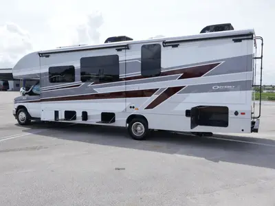 2027 Entegra Coach Odyssey photo 27