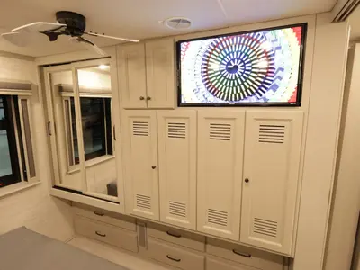 2027 Tiffin Motorhomes Allegro BAY photo 26