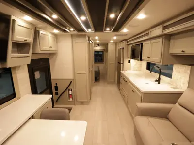 2027 Tiffin Motorhomes Allegro BAY photo 5