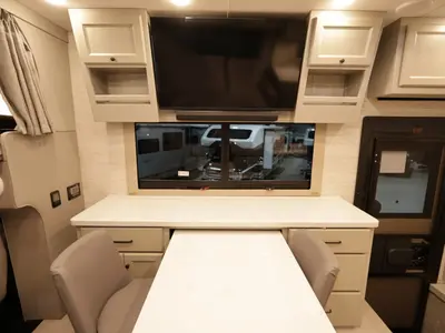 2027 Tiffin Motorhomes Allegro BAY photo 10