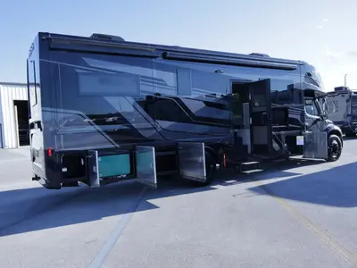 2027 Tiffin Motorhomes Allegro BAY photo 29