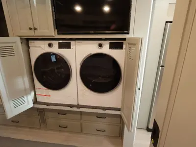 2027 Tiffin Motorhomes Allegro BAY photo 27