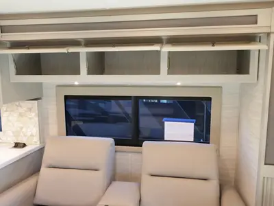 2027 Tiffin Motorhomes Allegro BAY photo 8