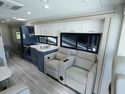 2027 Thor Motor Coach A.C.E. photo 6