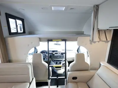 2027 Thor Motor Coach Chateau photo 4