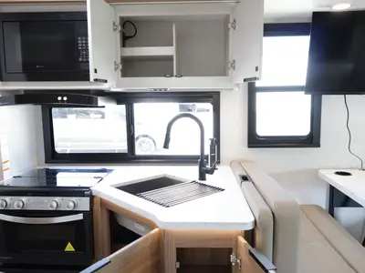 2027 Thor Motor Coach Chateau photo 13