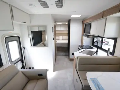 2027 Thor Motor Coach Chateau photo 5