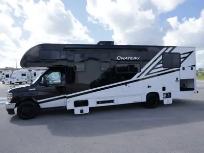 2027 Thor Motor Coach Chateau photo 27
