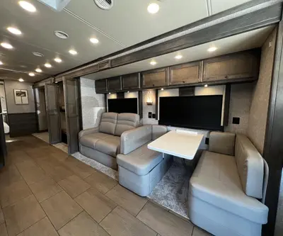 2023 Tiffin Motorhomes Allegro photo 14