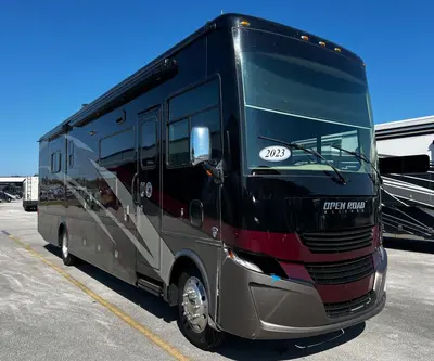 2023 Tiffin Motorhomes Allegro exterior