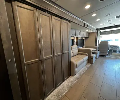 2023 Tiffin Motorhomes Allegro photo 20