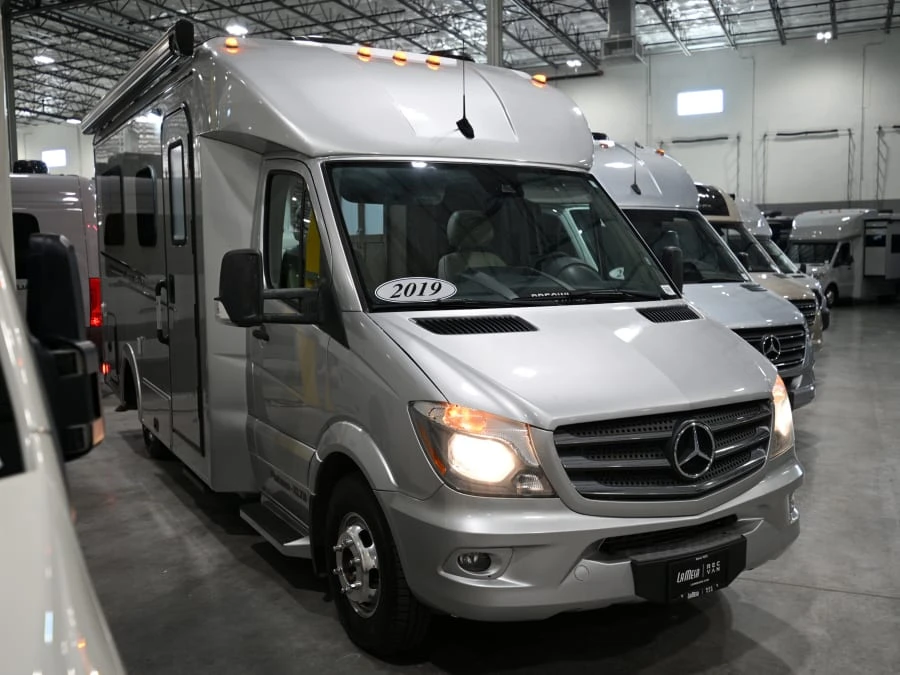 2019 Pleasure Way Plateau XL exterior