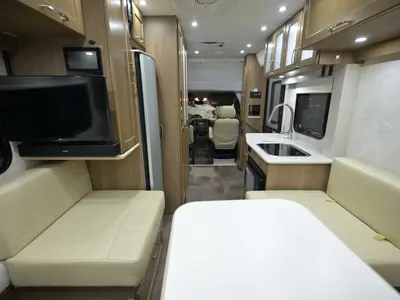 2019 Pleasure Way Plateau XL photo 28