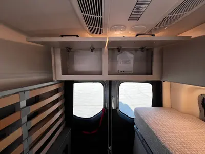 2025 Thor Motor Coach Eddie Bauer photo 24