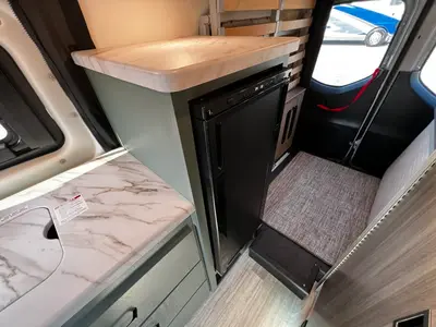 2025 Thor Motor Coach Eddie Bauer photo 10