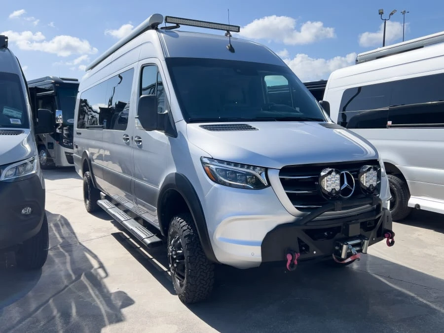 2024 Thor Motor Coach Tranquility exterior