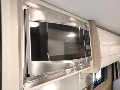 2023 Thor Motor Coach Tellaro photo 9