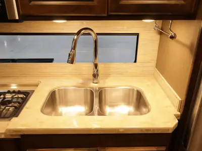 2019 Tiffin Motorhomes Allegro photo 12