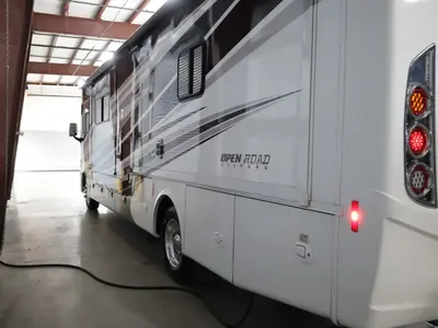 2019 Tiffin Motorhomes Allegro photo 30