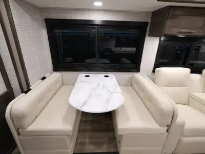 2025 Entegra Coach Vision XL photo 18