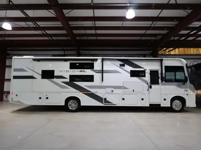 2025 Entegra Coach Vision XL photo 28