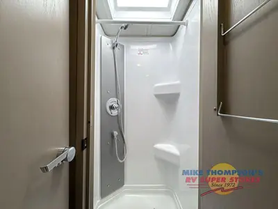 2027 Winnebago Navion photo 37