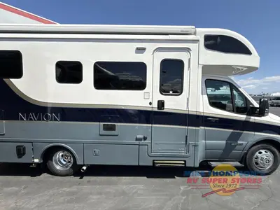 2027 Winnebago Navion photo 9