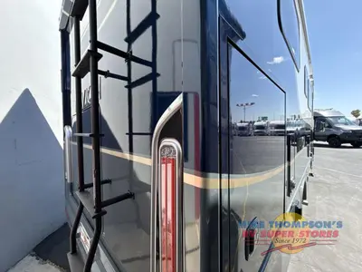 2027 Winnebago Navion photo 15