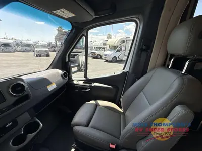 2027 Winnebago Navion photo 19