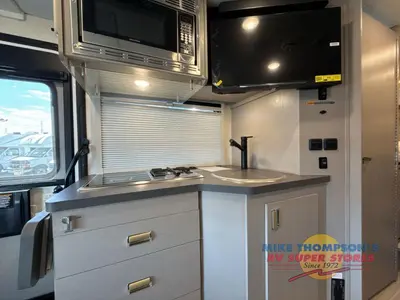 2027 Winnebago Navion photo 27