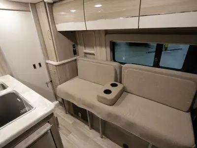 2024 Thor Motor Coach Scope photo 12