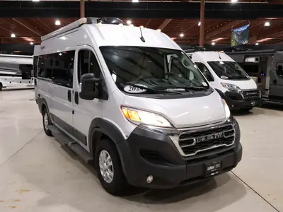 2024 Thor Motor Coach Scope exterior