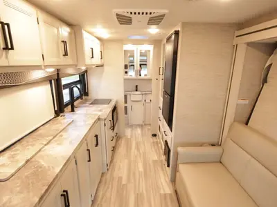 2023 Thor Motor Coach Gemini AWD photo 4