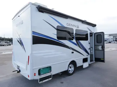 2023 Thor Motor Coach Gemini AWD photo 20