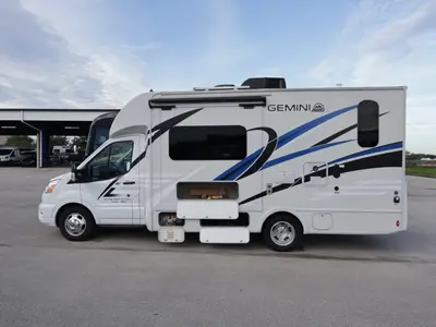 2023 Thor Motor Coach Gemini AWD photo 23